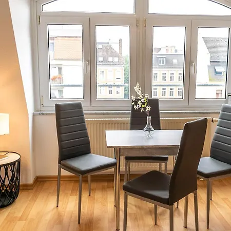 Blue Chili 99 - Grosszuegiges Loft Wlan Boxspringbett Bis 4 Pers Apartment Leipzig Exterior photo